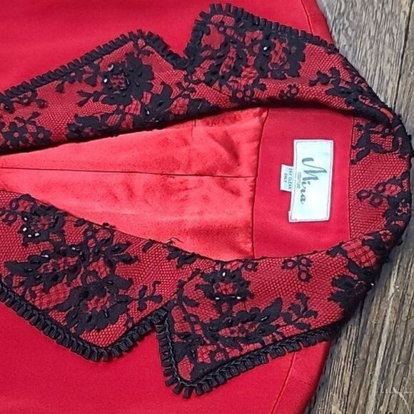 Vintage  Mira Couture Red Black Lace Soft Goth Designer Blazer - Picture 14 of 16